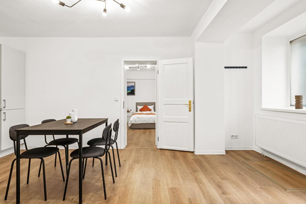 2 Zimmer Apartments, 4 Betten, Vollmoebliert,Zentrale Lage Am S-Bahnhof Berlin Exterior foto